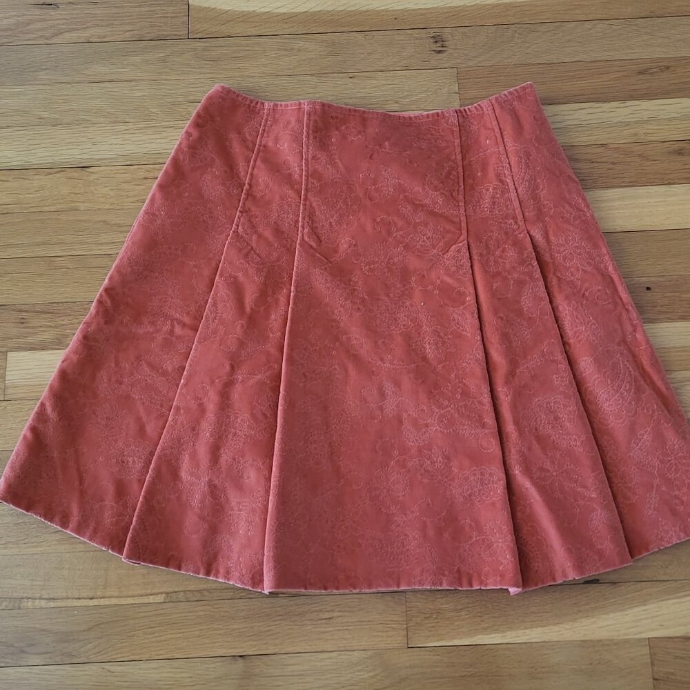 Cynthia Steffe size 12 cut velvet lined skirt
